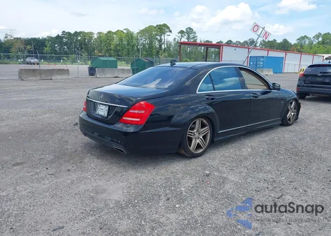 2012 Mercedes-Benz S 550 from USA, damaged, VIN WDDNG7DB1CA449178